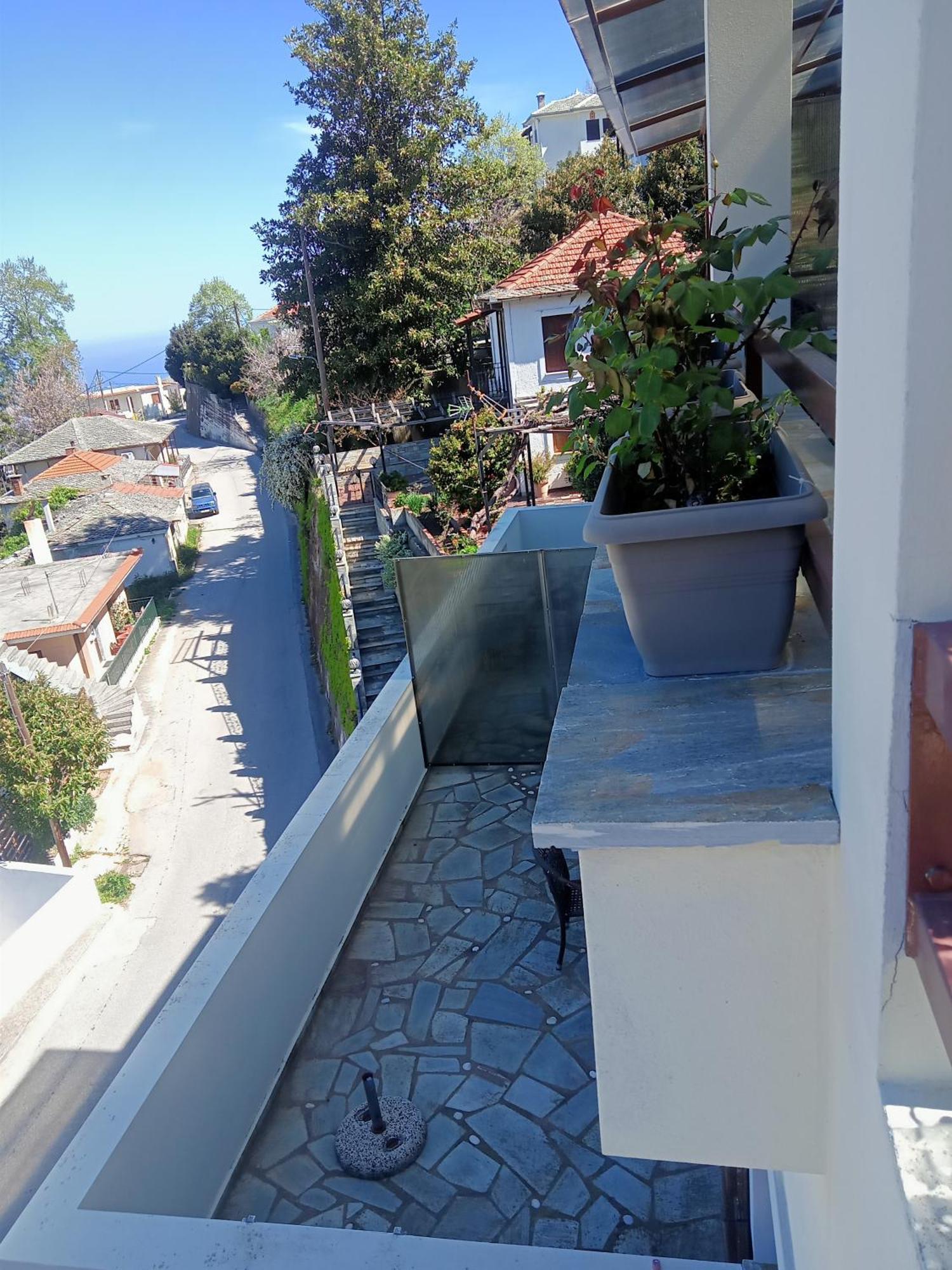 Kallisti Apartment