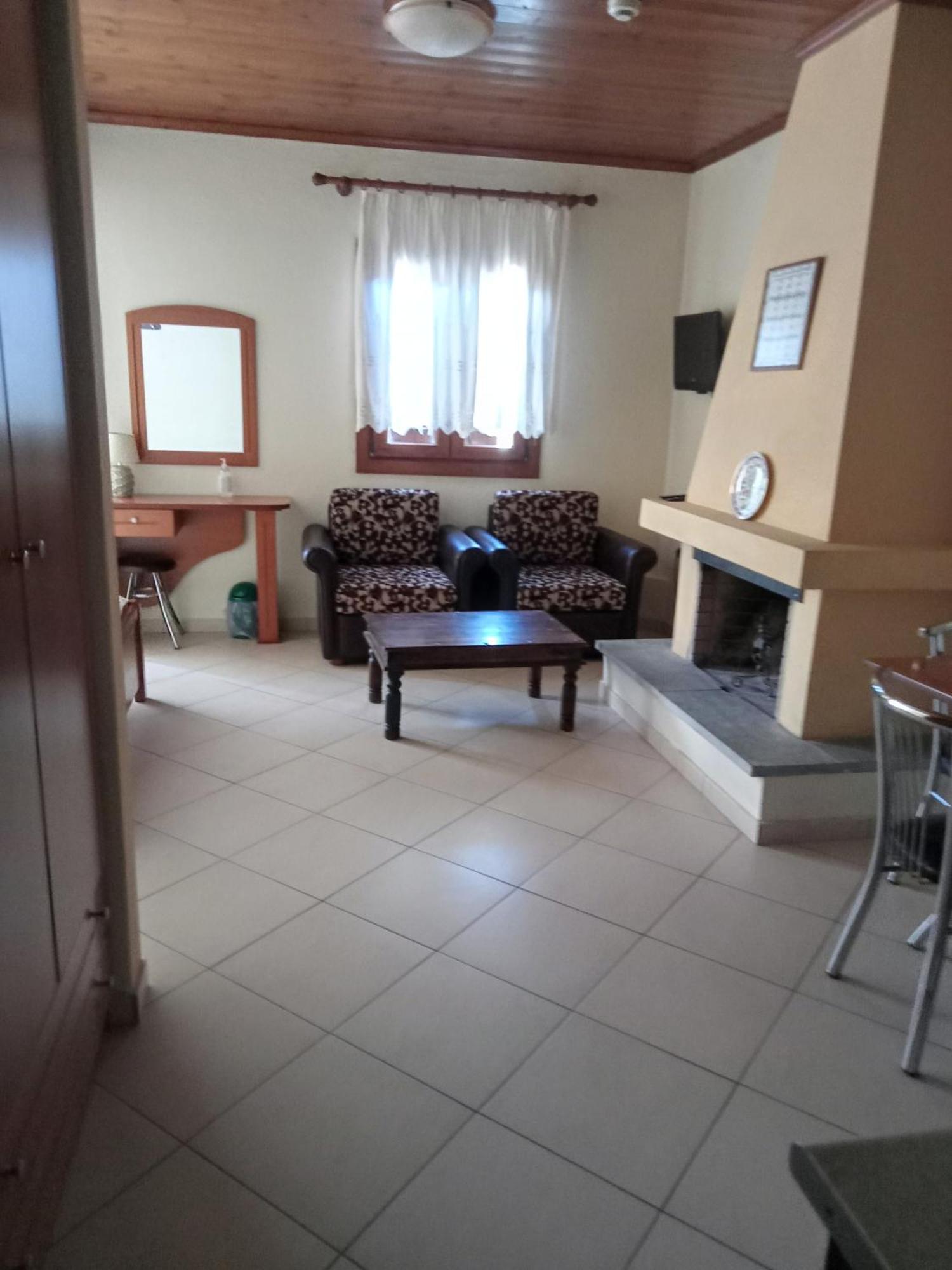 Kallisti Apartment